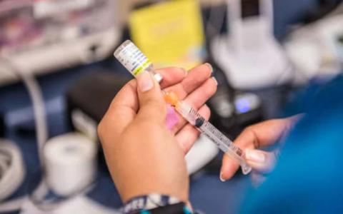 HPV疫苗刚刚被批准为45岁以上的成年人 他们应该得到它吗？