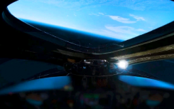 空间开始的地方Virgin Galactic的SpaceShipTwo飞入辩论