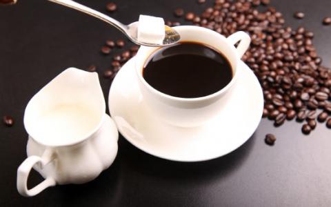 科学家们确定了可能抑制咖啡消费的基因