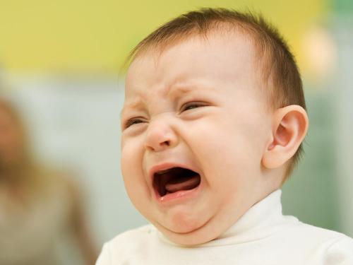 婴儿哭声的音高被发现是五岁时声音的预测因子