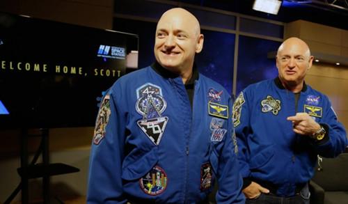 美国宇航局双胞胎研究揭示了太空年的影响