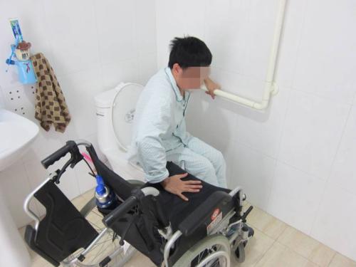 脊髓损伤轮椅使用者肩痛的有希望的治疗方法
