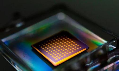 科学家创造了原子尺度的二维电子kagome晶格