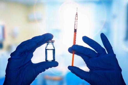 研究人员为脊髓灰质炎制作单次注射疫苗