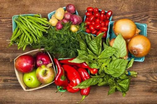 众所周知 吃水果和蔬菜有助于降低中风的风险
