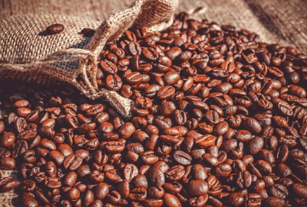 研究表明 含咖啡因的咖啡消费可降低酒渣鼻的风险