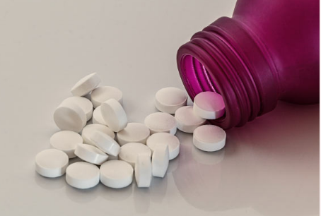 研究显示 每日低剂量阿司匹林对老年人的健康寿命没有影响