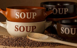 实验室测试表明 某些传统汤汤具有抗疟疾特性