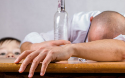 研究表明酒精如何破坏干细胞DNA