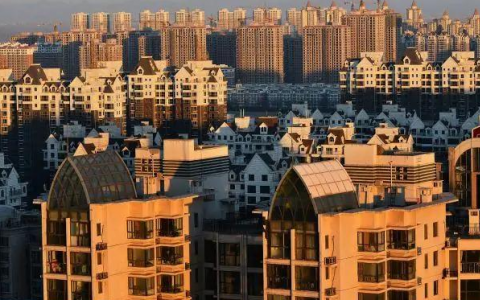 2021最新房地产政策及影响现状如何？2021中国房价即将暴跌是真的吗