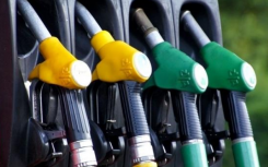 92汽油多少钱一升?最新价   今日成品油调价最新消息将迎年内第十三涨   